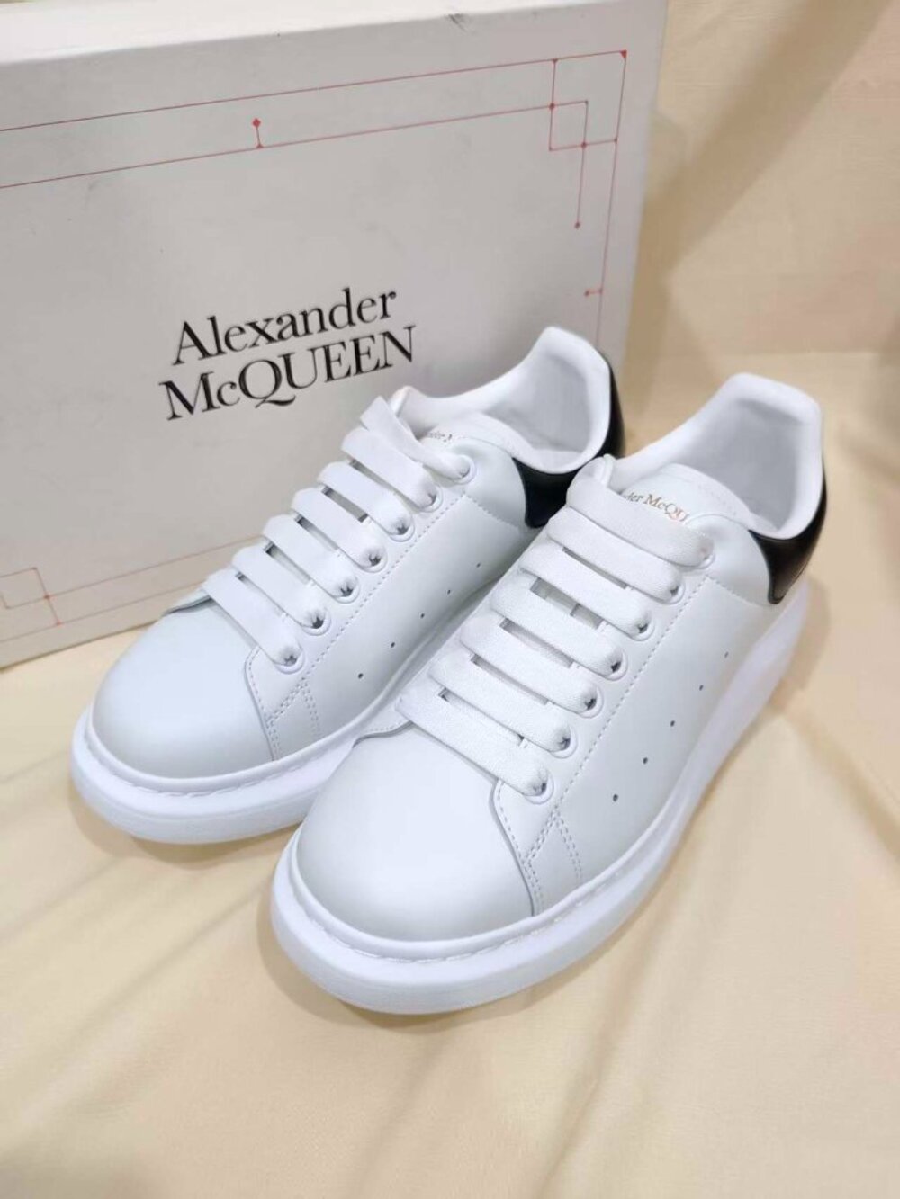 Alexander McQueen Men Sneakers